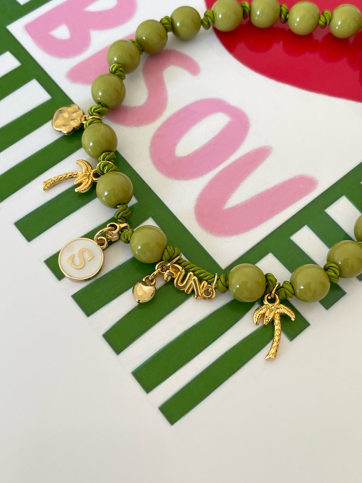 Collier & bracelet matchy matchy FUN 👩🏻🦰🐶💚🌴