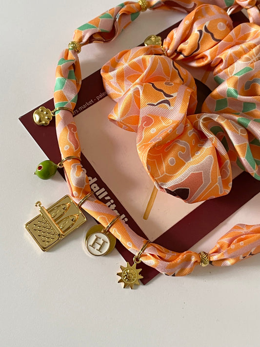 1B/ Collier bandana foulard & son chouchou satiné MATCHY MATCHY 👱🏻‍♀️😜🫶🏻 LA  SCATOLA  DI SARDINE 🐟✨🇮🇹💋🧡💚