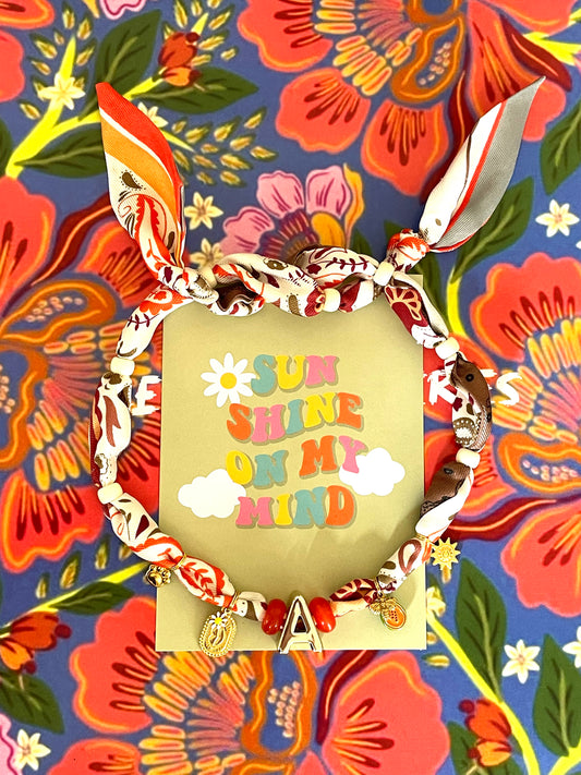 1B/ Collier bandana foulard HELLO SPRING FIG 🐶🐾🐝🥭🌺🤩👄❤️