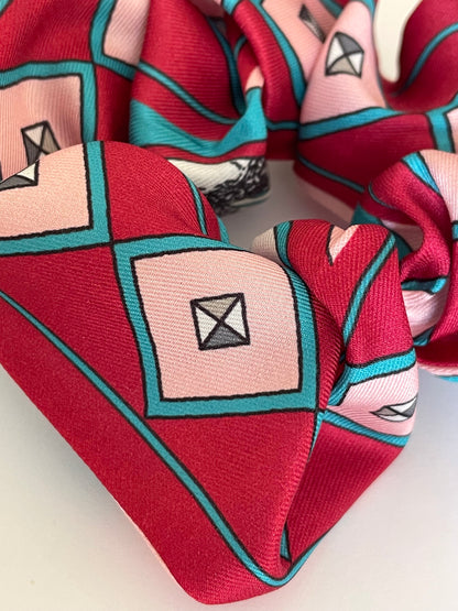 1B/ Collier bandana foulard & chouchou satiné réversible MATCHY MATCHY DOLCE VITA, VESPA E LOULOU 🛵🐶☀️🐾👱🏻‍♀️🩷♥️🩷🇮🇹