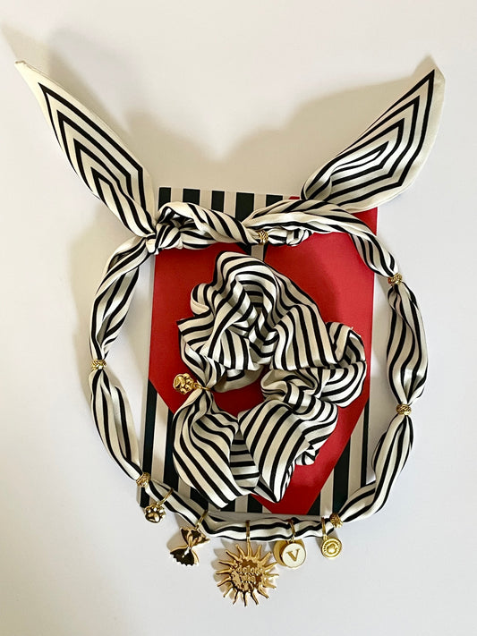 1B/ Collier bandana foulard & chouchou satiné MATCHY MATCHY PASTA E SOL 🖤🤍🖤👱🏻‍♀️🤩🥰🍝🐶