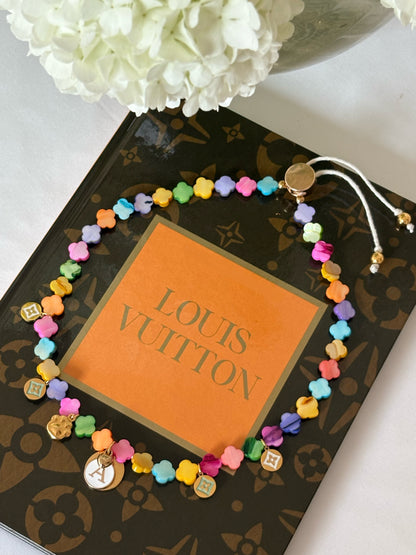 Collier AXELLE LV multicolore trèfles 💛💚🩷💜✨🤩🍀