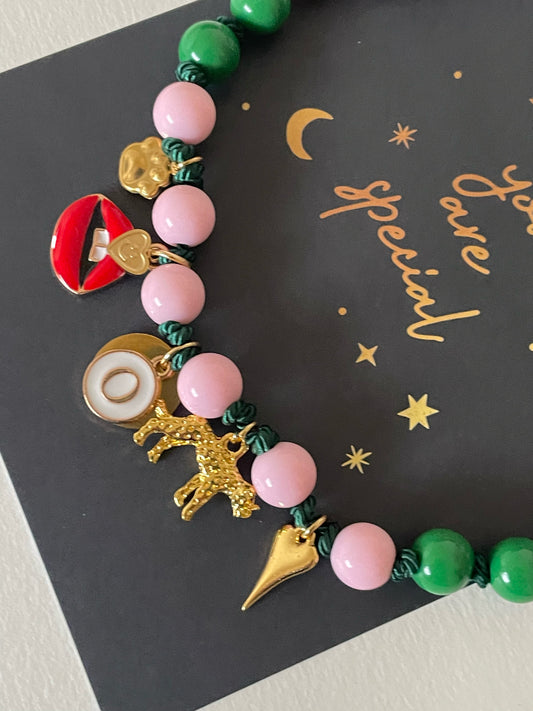 1C/ Collier LEO GREEN X PINK PASTEL 👄💚🩷💚🩷💚🐆✨